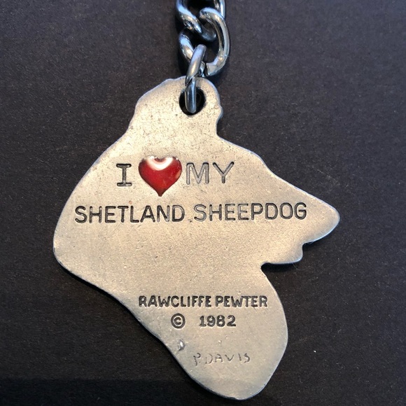 Vintage 1982 Rawcliffe Pewter, “I ❤️ My Shetland Sheepdog” Keychain - Picture 4 of 5